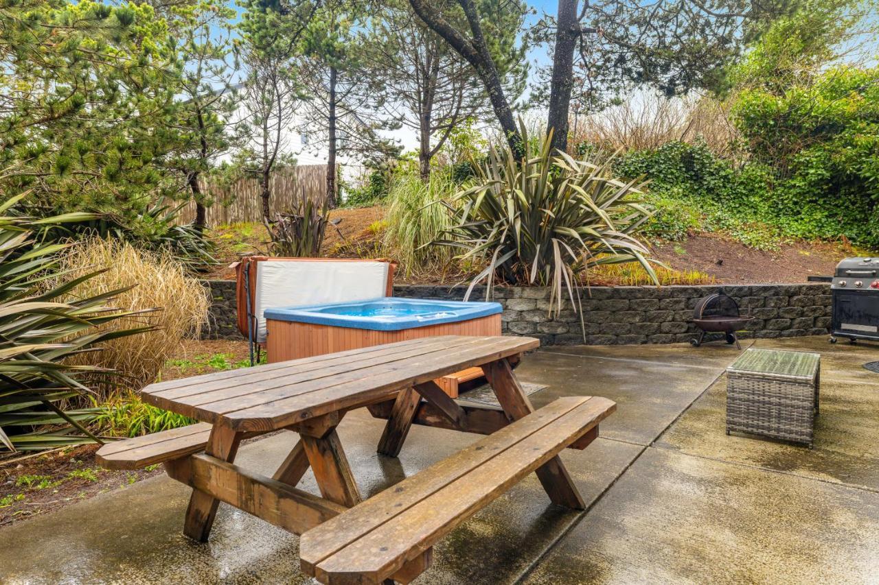Gone Coastal Villa Lincoln City Luaran gambar